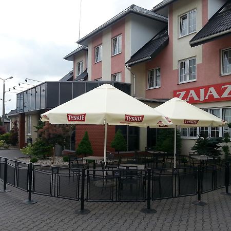 Hotel Max Na Terenie Stacji Mol Radzymin Exteriér fotografie